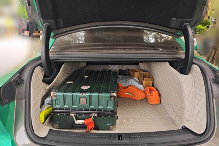 Used IM L7 2022 Pro Model Trunk