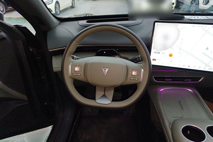 Used Deepal S07 2025 215Max Deep Blue Intelligent Driving AD PRO Range-Extended Version
