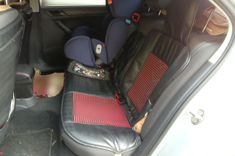 Used Volkswagen Jetta 2015 1.6L Automatic Fashion Model
