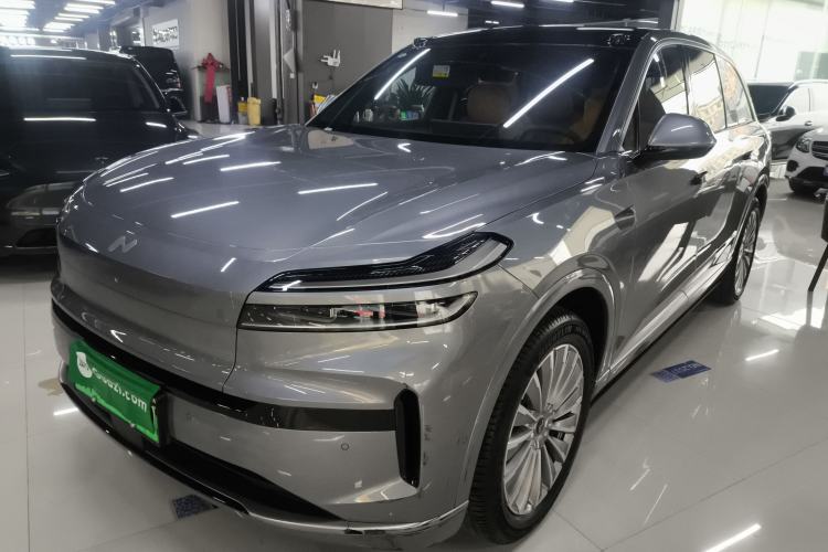 Used ONVO Luxeed L90 2025 Model—Max Six-Seater Version