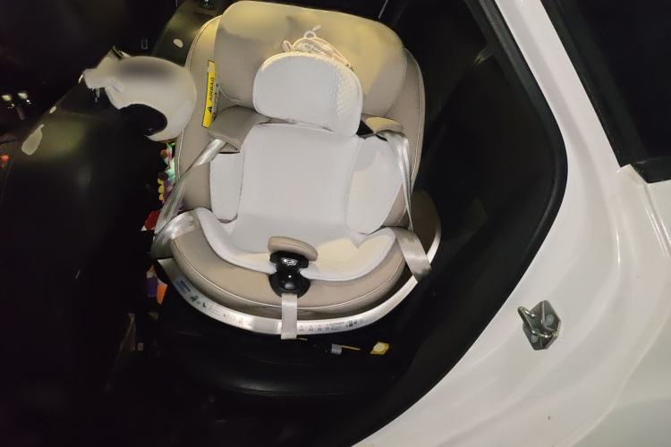 Used Ford Focus 2017 Hatchback EcoBoost 125 Automatic - Ultra-Powerful Style Edition with Smart Drive Features
