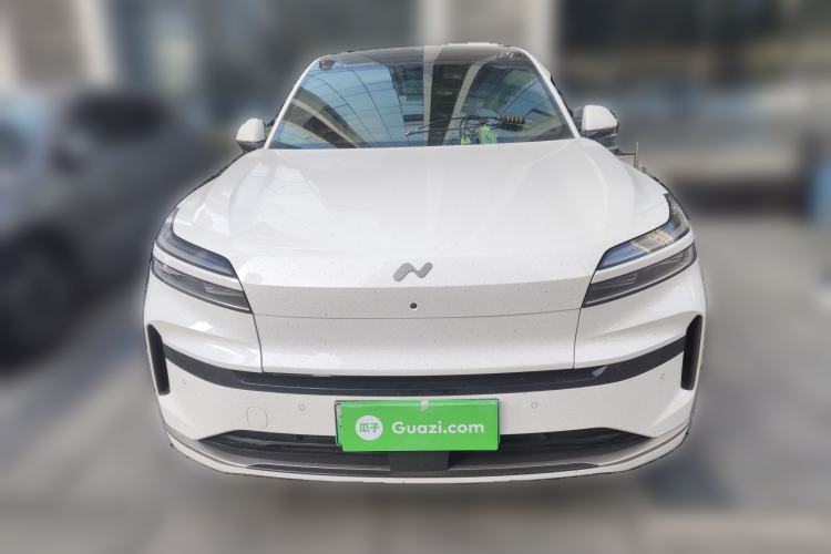 Used ONVO Luxeed L90 2025 Model—Max Six-Seater Version
