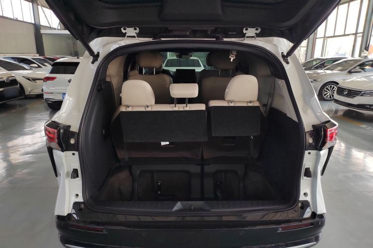 Used Toyota SIENNA 2024 2.5L Hybrid Prestige Deluxe Edition