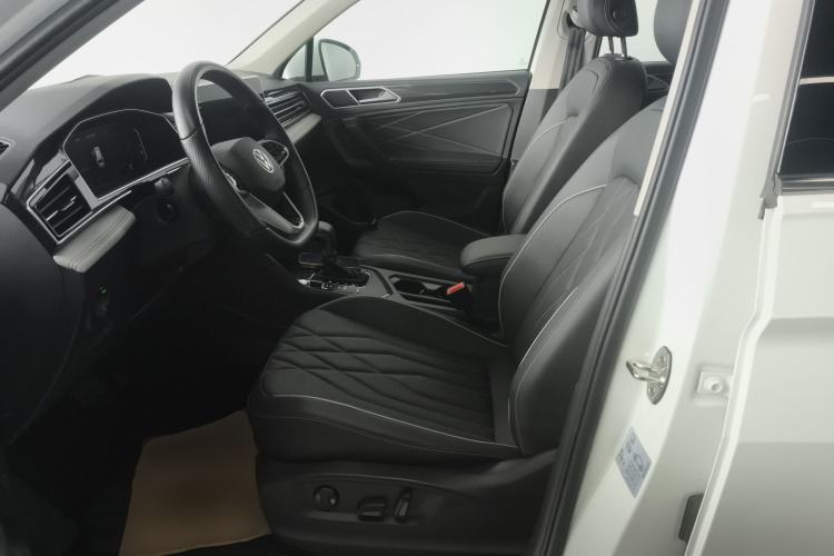 Used Volkswagen Tiguan L 2023 300TSI Automatic Two-Wheel Drive Smart Edition