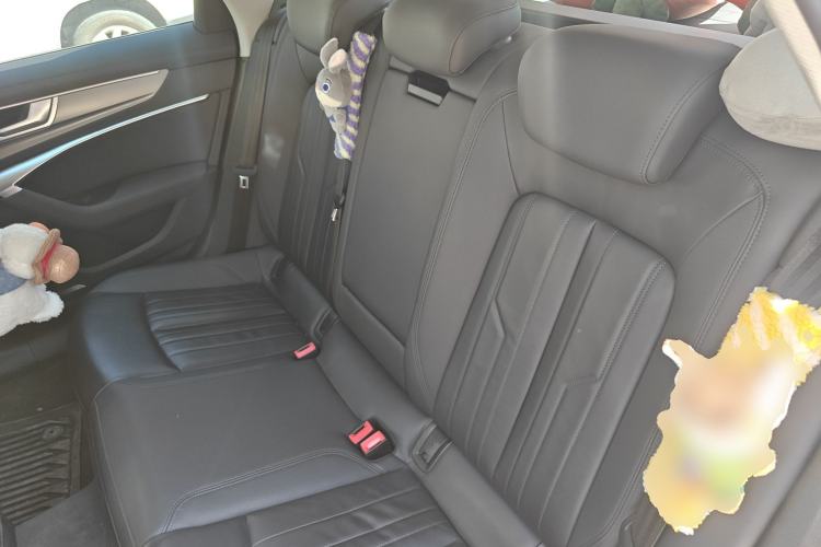 Used Audi A6 2022 allroad quattro Explorer 55 TFSI Prestige Off-Road Model
