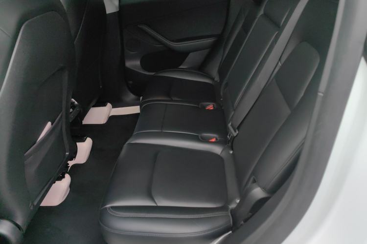 Used Tesla Model Y 2024 Rear-Wheel-Drive Version
