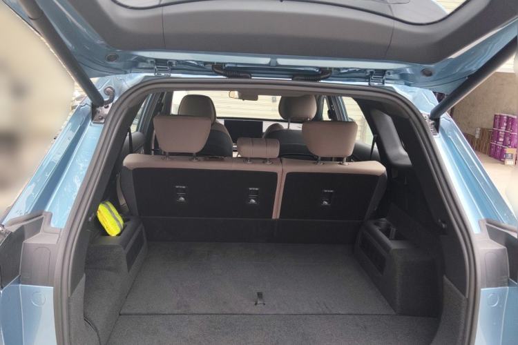 Used Chery Tiggo 8 PLUS C-DM 2025 1.5T 116 km Prestige Version 5 Seats