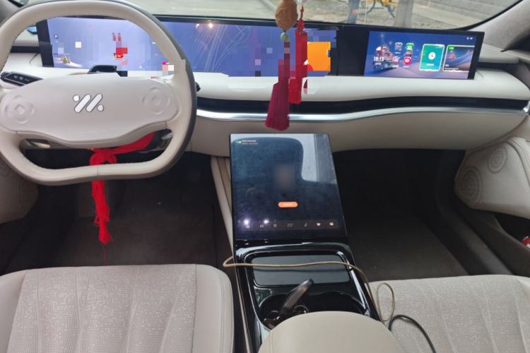 Used IM L7 2022 Pro Model Center Console