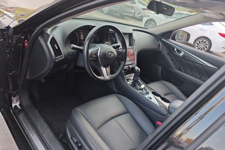 Used Infiniti Q50L 2018 2.0T Comfort Edition China VI Standard
