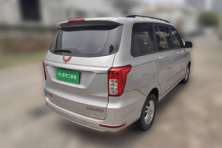 Used Wuling Hongguang 2019 1.5L S Comfort Edition China VI LAR
