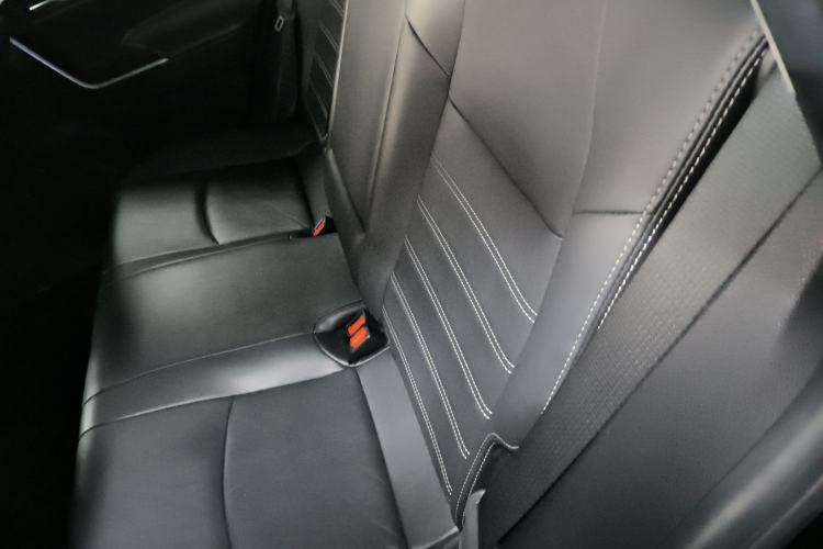 Used Toyota Wildlander 2020 Dual-Engine 2.5L E-CVT Two-Wheel Drive Luxury Edition Left Rear Seat