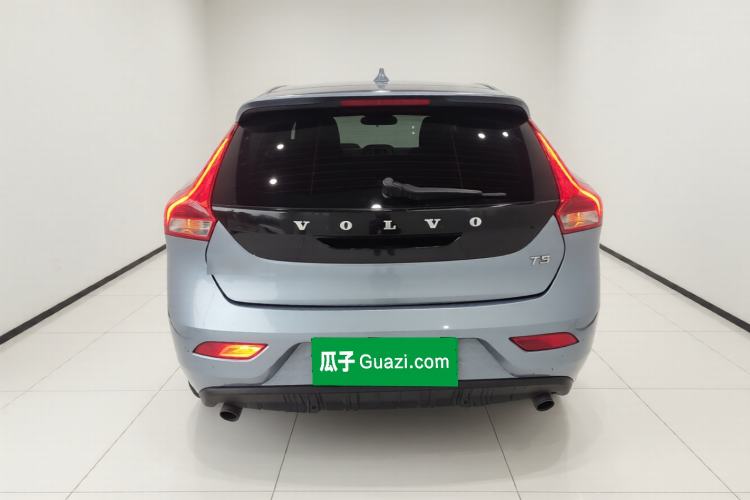 Used Volvo V40 2019 T3 Zhiyi Edition Rear