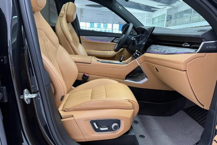 Used Lynk & Co 09 EM-P 2024 2.0TD EM-P Four-Wheel Drive PRO Seven-Seater
