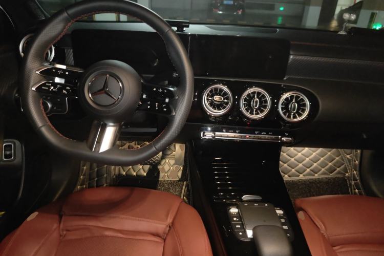 Used Mercedes-Benz A-Class 2023 A 200 L Fashion Model
