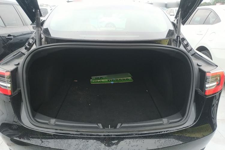 Used Tesla Model 3 2022 Rear-Wheel-Drive Version Trunk
