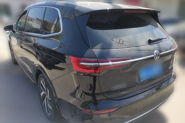 Used Volkswagen Viloran 2023 380TSI Luxury Edition Rear Left 45 Deg