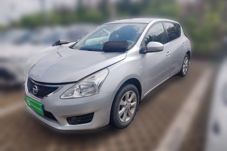 Used Nissan Tiida 2013 1.6L CVT Cool Cafe Edition