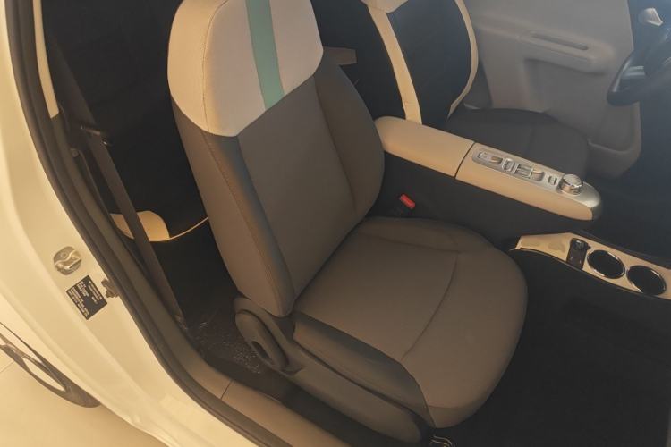 Used CHANGAN NEVO Lumin 2025 205 km Xiangqin Version