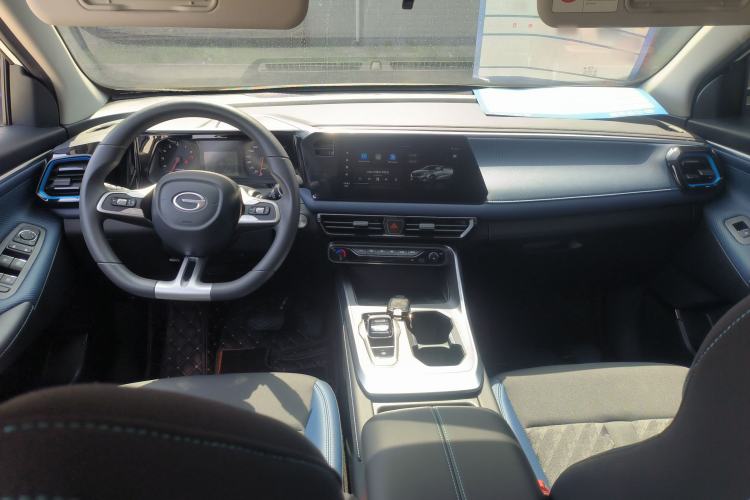 Used GAC Trumpchi GS3 2023 Yingsu 270T Jingqu Edition Center Console