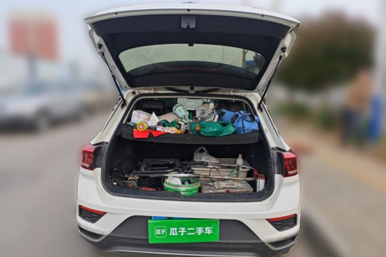 Used Volkswagen T-ROC 2019 230TSI DSG Two-Wheel-Drive Advanced Version China VI Standard Trunk