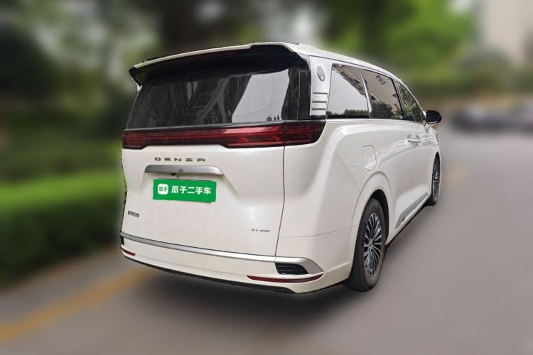 Used Denza D9 2022 EV 600 Four-Wheel Drive Flagship Model