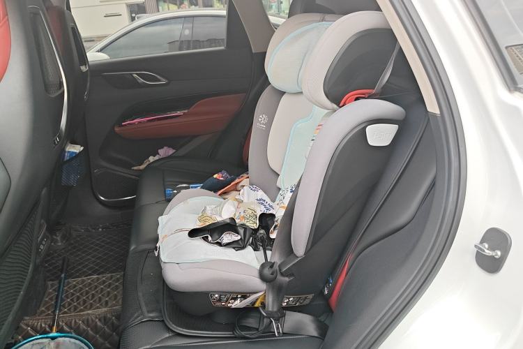 Used Hongqi HS3 2023 1.5T Two-Wheel Drive Shanwei Edition