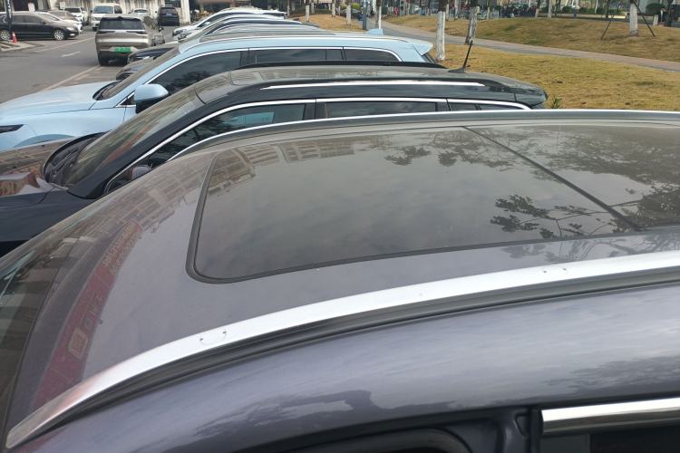 Used JETOUR X70 PLUS 2023 1.6T DCT Stronger 5-Seater
