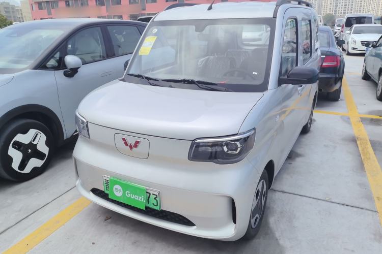 Used Wuling Zhiguang New Energy 2025 Model 305km Ambitious Edition