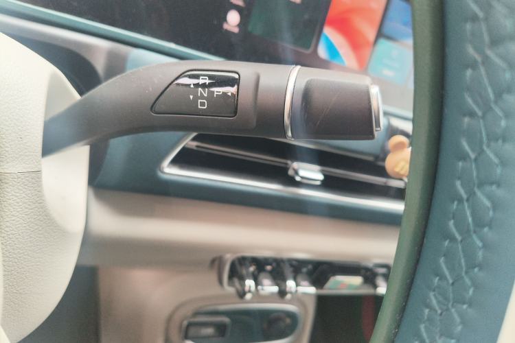 Used ORA Good Cat 2024 401 km Comfort Edition Gear Lever