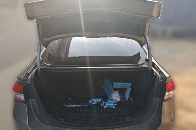 Used Ford Mondeo 2017 EcoBoost 180 Luxury Model Trunk