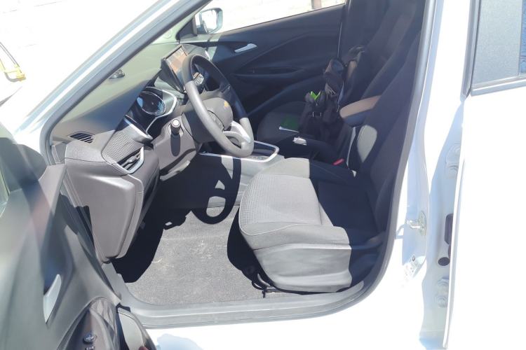 Used Chevrolet Cavalier 2022 325T Automatic Enjoyment Edition Left Front Seat