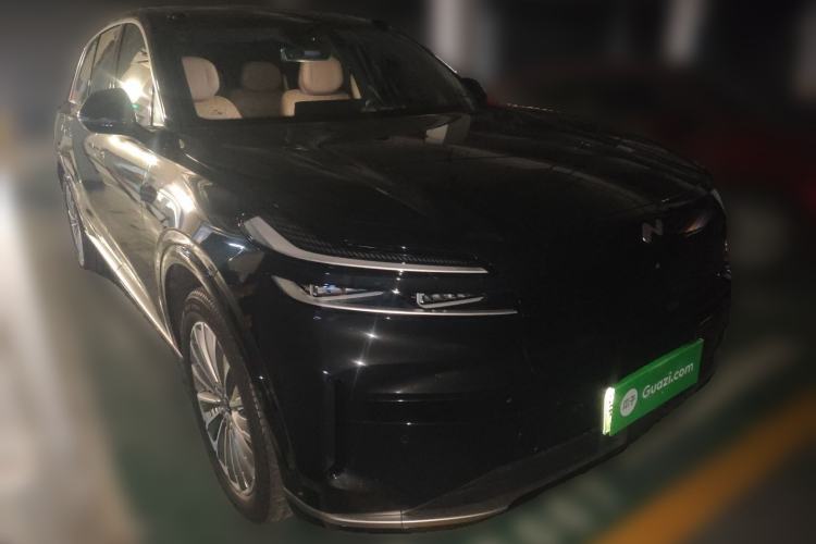 Used ONVO Luxeed L90 2025 Model—Max Six-Seater Version