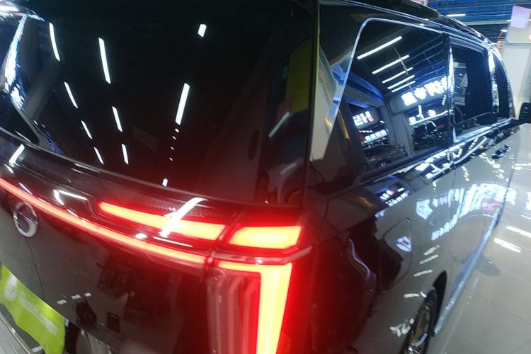 Used GAC Trumpchi M8 2023 Zongshi Series Dual-Motor YuZun Edition Rear Right 45 Deg