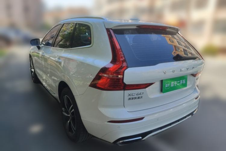 Used Volvo XC60 2019 T5 4x4 Smart & Dynamic Sport Edition China VI Standard
