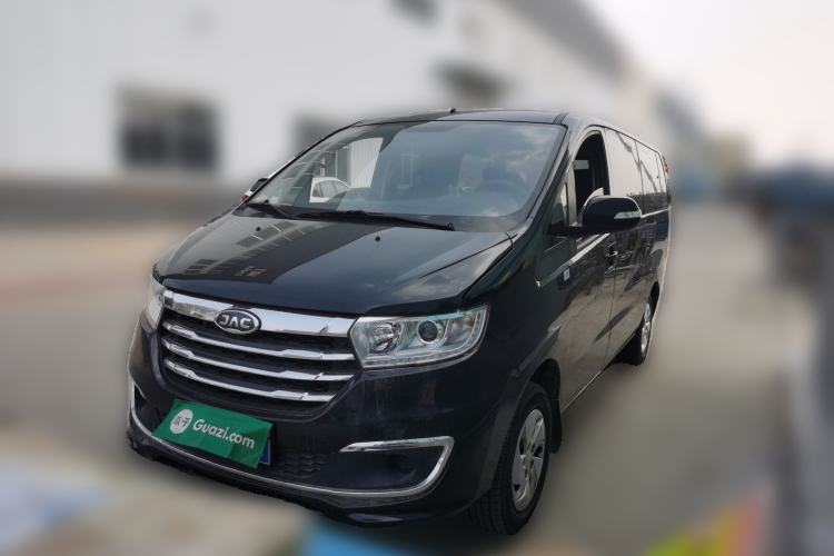 Used JAC Refine M3 2023 PLUS 1.8L 9-Seater Comfort Edition