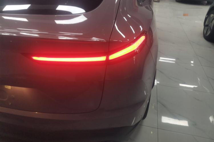 Used ONVO L60 2024 60 kWh Rear-Drive Version
