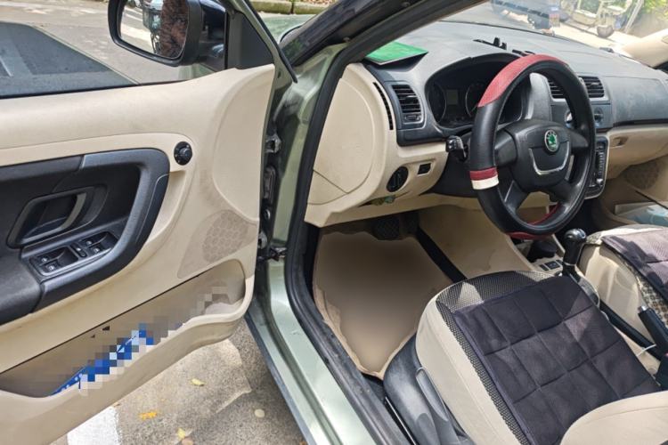 Used Skoda Fabia 2012 1.6L Scout
