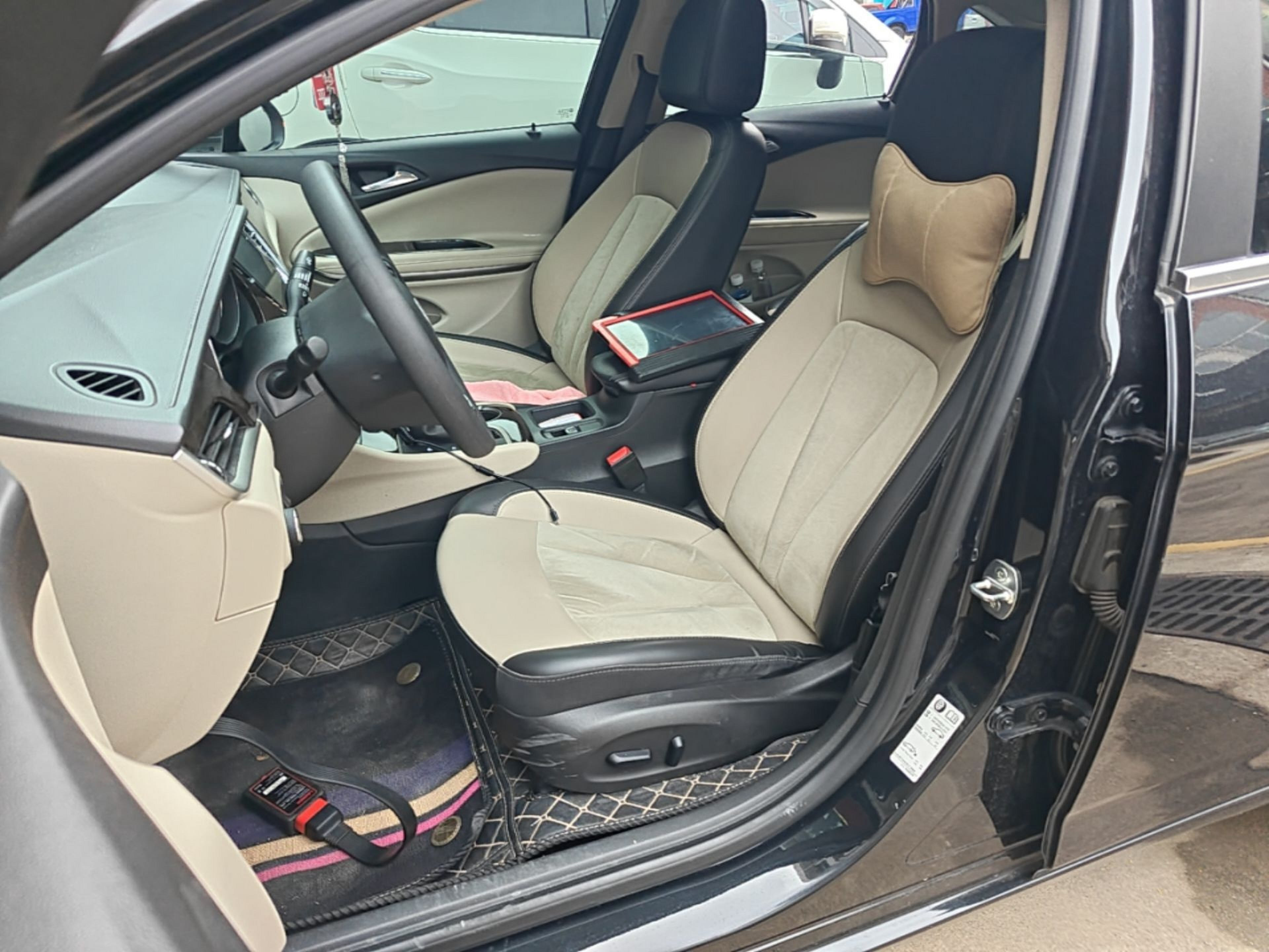 Interior delantero