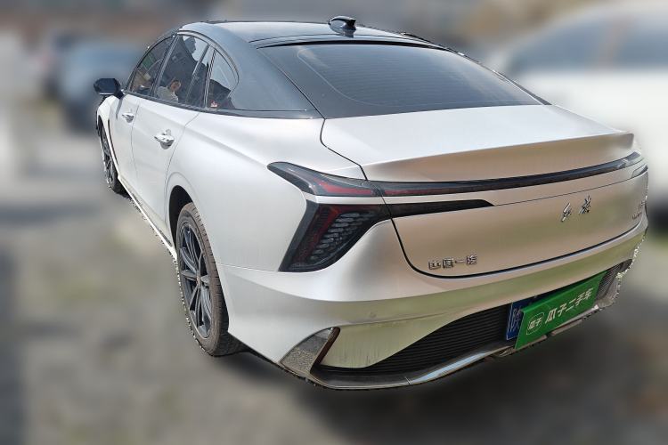 Used Hongqi H6 2024 2.0T ZhiShang Version
