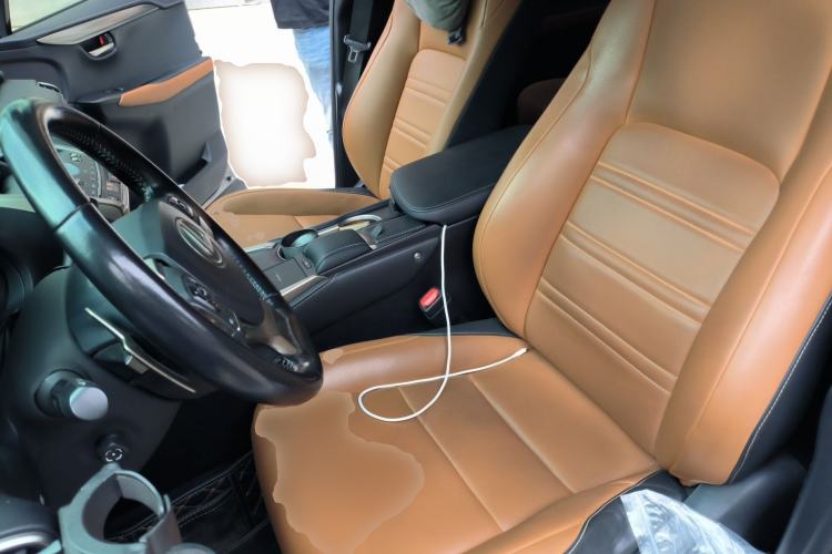 Used Lexus NX 2020 300h Front-Drive FENGSHANG Version China VI Standard Left Front Seat