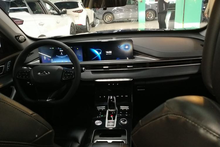 Used Chery Tiggo 8 PLUS 2021 290TGDI DCT Haoting Edition