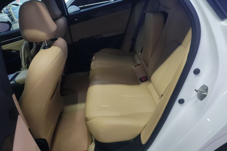 Used Geely Galaxy L6 2023 125km Starship Left Rear Seat