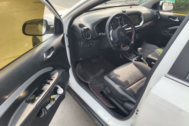 Used Kia kx1 Stonic 2019 1.4L Automatic Fun Edition China VI