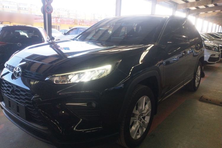 Used Toyota Wildlander 2022 Updated Version 2.0L CVT Two-Wheel Drive Leading Edition