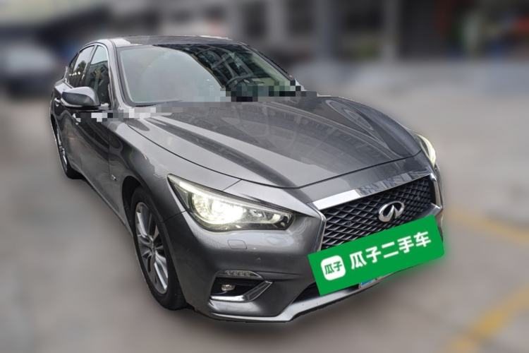 Used Infiniti Q50L 2018 2.0T Enjoyment Edition China V standard Front Right 45 Deg