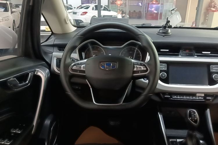Used Geely Auto Vision X3 2019 Upgraded Model 1.5L CVT Elite Version
