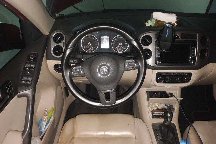 Used Volkswagen Tiguan 2012 1.8TSI Automatic Two-Wheel Drive Elite Edition Steering Wheel