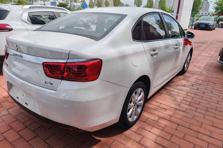 Used Citroen C4 Sega 2016 1.6L Automatic Comfort Model Exterior 8