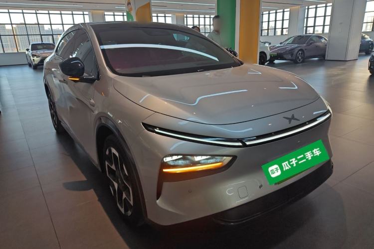 Used XPeng G7 2025 702 Max Front Right 45 Deg