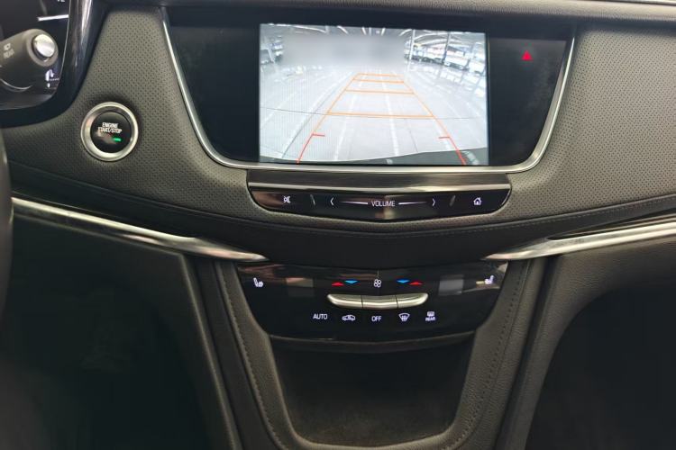 Used Cadillac XT5 2018 28E Four-Wheel Drive Tech Version